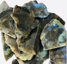 Load image into Gallery viewer, Labradorite half polished Slice