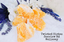 Load image into Gallery viewer, Orange Calcite rough