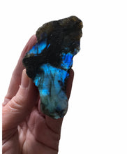 Load image into Gallery viewer, Labradorite half polished Slice